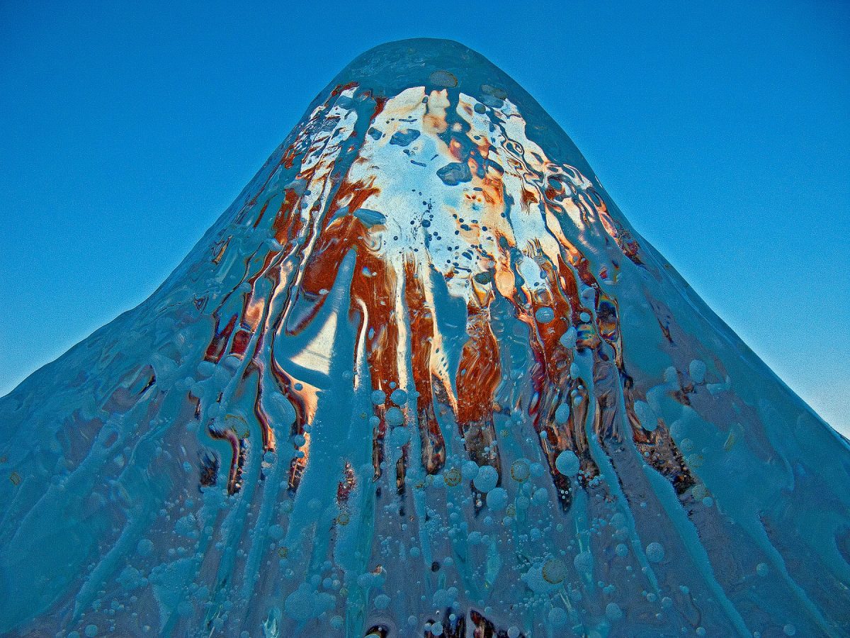 Ice Alaksa melting ice sculpture