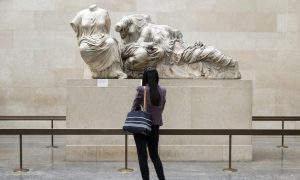 Art Psychotherapy Can Help People Explore Themselves Through Museum Exhibits