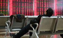 China’s Slumping Economy Does Damage to Domestic, Japanese Companies