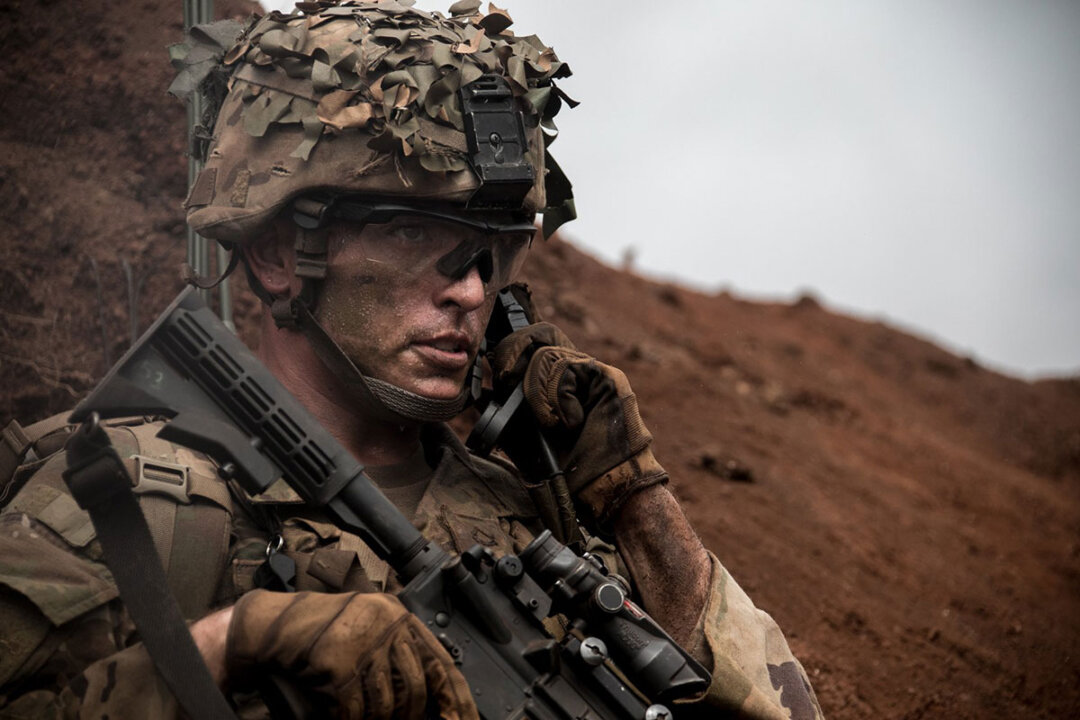 Soldiers face intensely stressful and dangerous situations, but having a more positive outlook may limit the long-term effects for some, researchers found. (U.S. Army photo by 1st Lt. Ryan DeBooy)