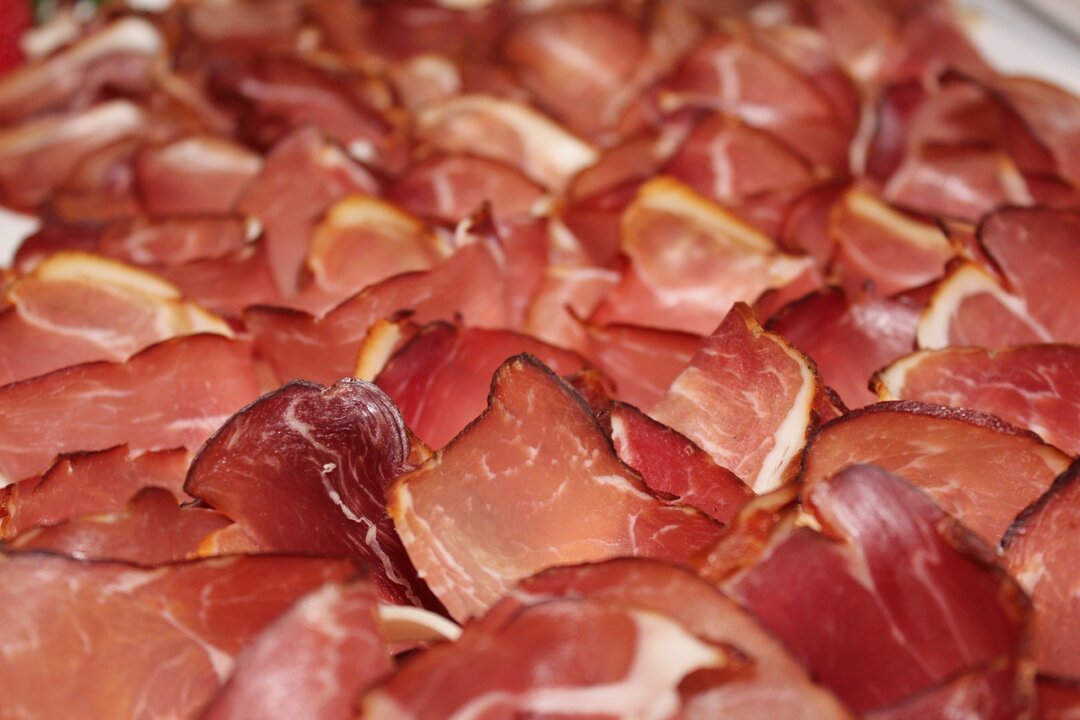 Black forest ham (HNBS/Pixabay)