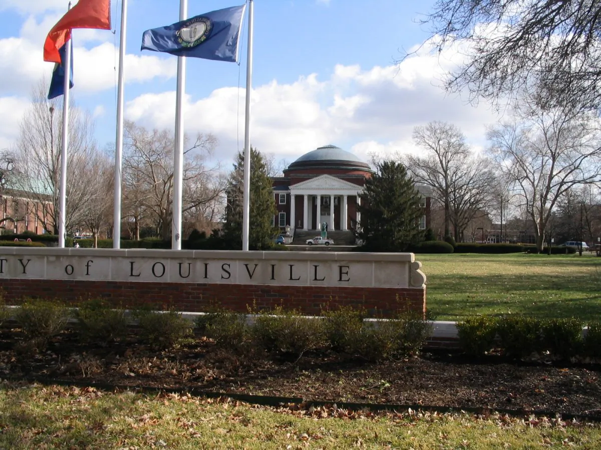 The University of Louisville on Feb. 3, 2006. (Ken Lund via Wikimedia Commons/https://creativecommons.org/licenses/by-sa/2.0/deed.en)
