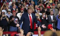 Polls: Hispanic Support for President Trump Reaches 50 Percent