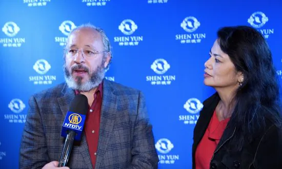Shen Yun, ‘Two Hours of Just Happiness’
