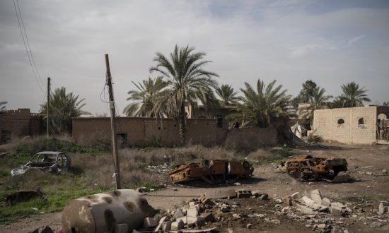 US-Backed Syria Force Says ISIS Holding 1,000 Civilians