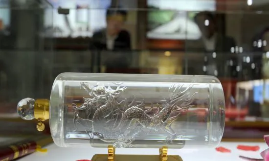 Chinese Winery Hiring Two US Nobel Prize Winners to Lead R&D Fails to Impress Investors