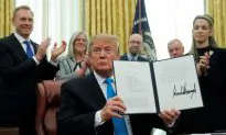 Videos of the Day: Trump Signs Directive in Move to Create US Space Force