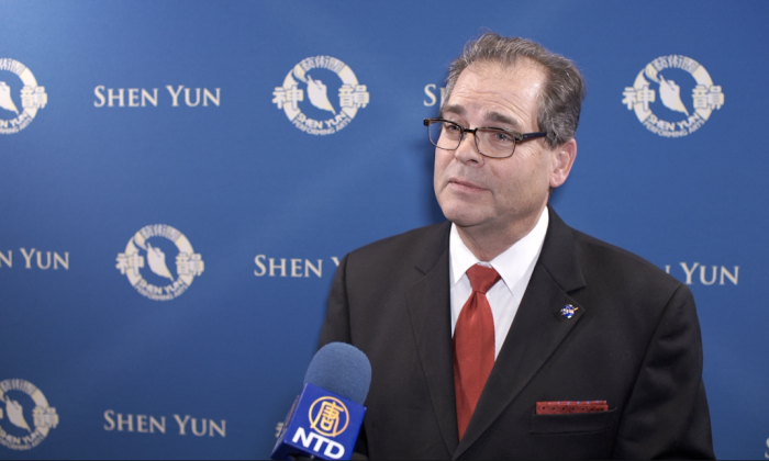 Shen Yun’s Message About Freedom Resonates With TV Radio Host