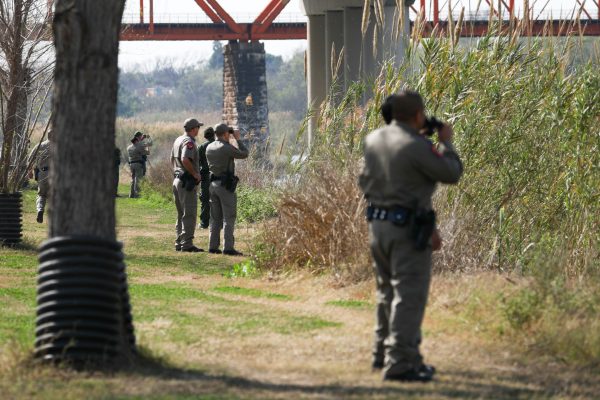 migrant caravan border security