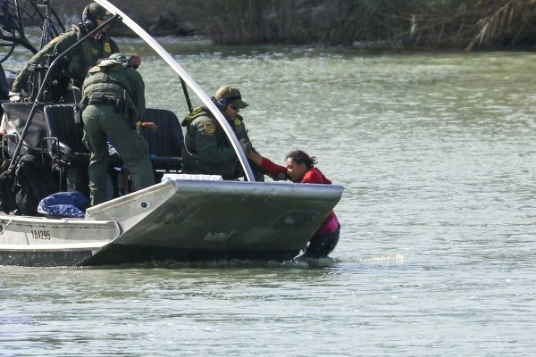 migrant caravan border security