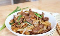 30-Minute Beef Chow Fun, a Cantonese Classic, at Home