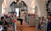 Fun Wedding Flash Mob!