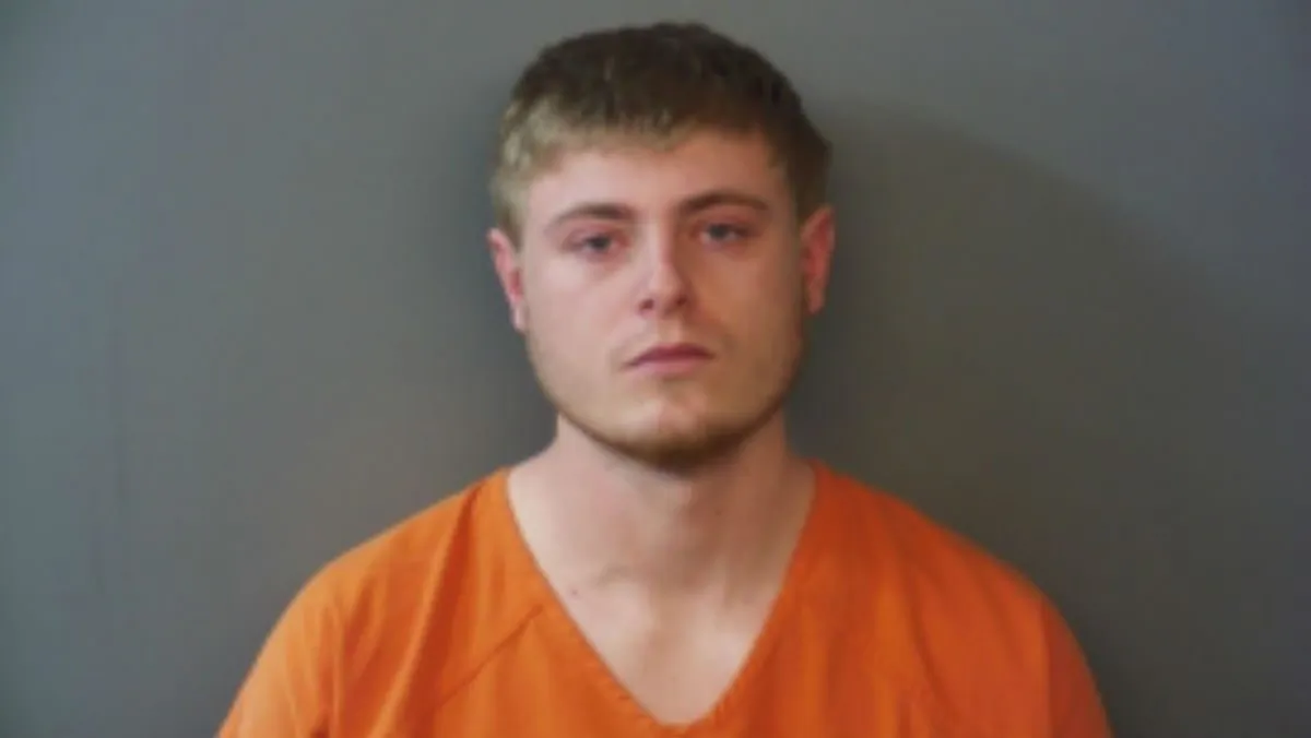 Connor Scott, 24, allegedly walked into a police station in Indiana and confessed to killing his girlfriend back in 2014, police say. (Hendricks County Jail)