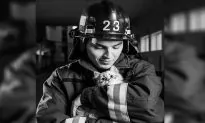 Burnt Cat Gives Fireman the Cuddliest Thanks for Rescuing Him from Devastating Wildfire
