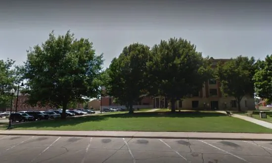 Inmate Assists Detention Officer During Incident at Oklahoma Jail