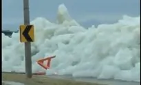 High Winds Create ‘Ice Tsunami’ in New York: Videos