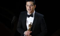 Report: Rami Malek Slips, Is Treated by Medics After Oscar Win