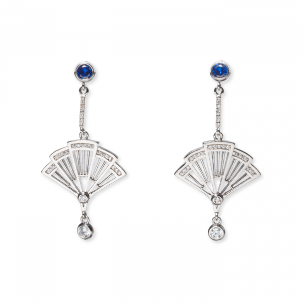 Fan-shaped earrings