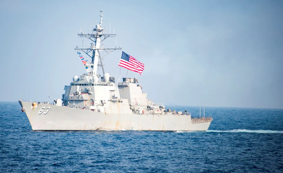 The Arleigh Burke-class guided-missile destroyer USS Stethem transits waters east of the Korean peninsula during a photo exercise including the United States Navy and the Republic of Korea Navy during Operation Foal Eagle on March 22, 2017. (U.S. Navy/Mass Communication Specialist 3rd Class Kurtis A. Hatcher/Handout via Reuters)