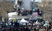 Algerian Police Use Tear Gas as Rare Anti-Government Protests Enter Third Day
