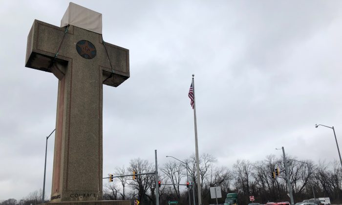 A concrete cross commemorating servicemen killed in World War One, which is the subject of a religious rights case now before the U.S. Supreme Court, is seen in Bladensburg, Maryland, on Feb. 11, 2019. (REUTERS/Lawrence Hurley)