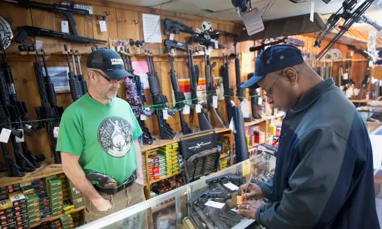 Gun Rights Groups Asks Supreme Court to End Illinois Gun, Magazine Ban