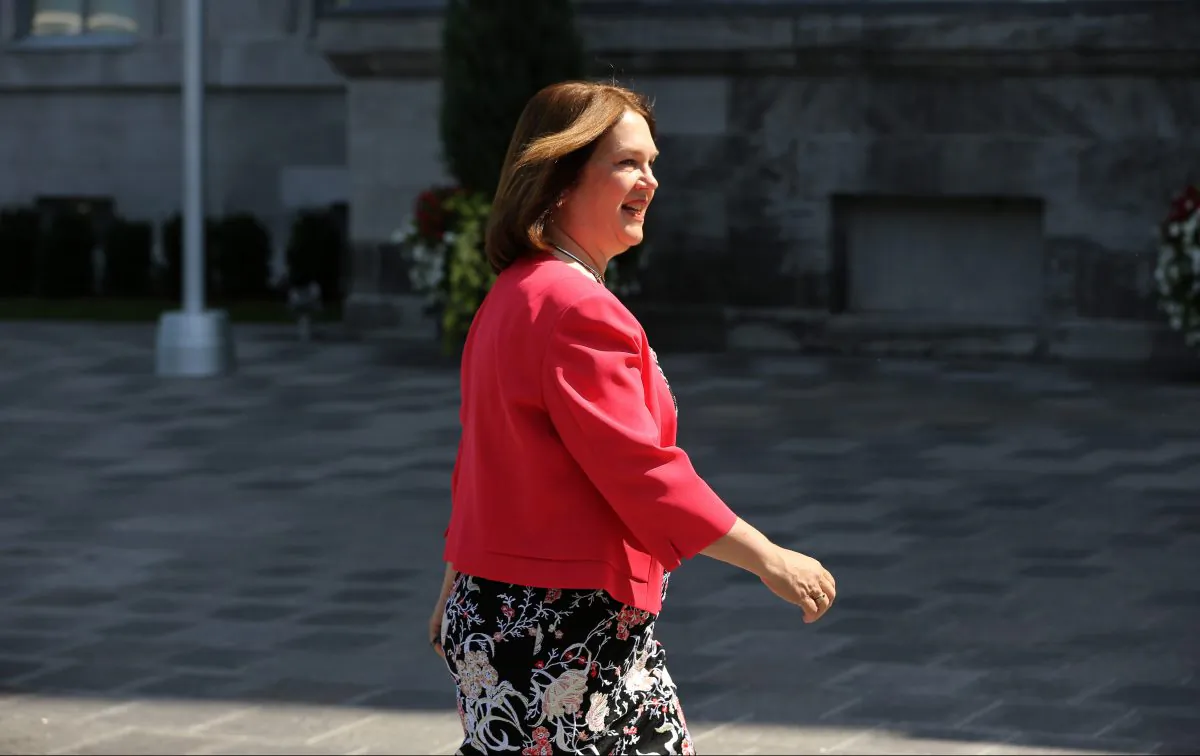 Jane Philpott arrives at Rideau Hall in Ottawa, Ontario, on Aug. 28, 2017. (Lars Hagberg/AFP/Getty Images)