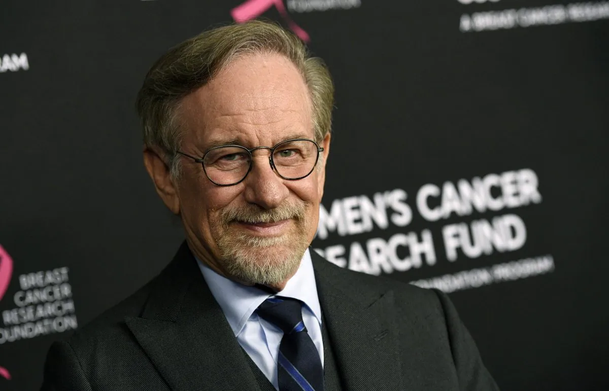 Steven Spielberg poses at the 2019 "An Unforgettable Evening" Feb. 28, 2019. (Chris Pizzello/Invision/AP, File)
