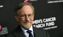 Spielberg’s Push Against Netflix at the Oscars Hits a Nerve