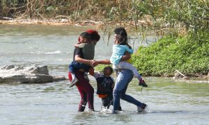 Border Patrol Bogged Down With 66,000 Illegal Crossings in February