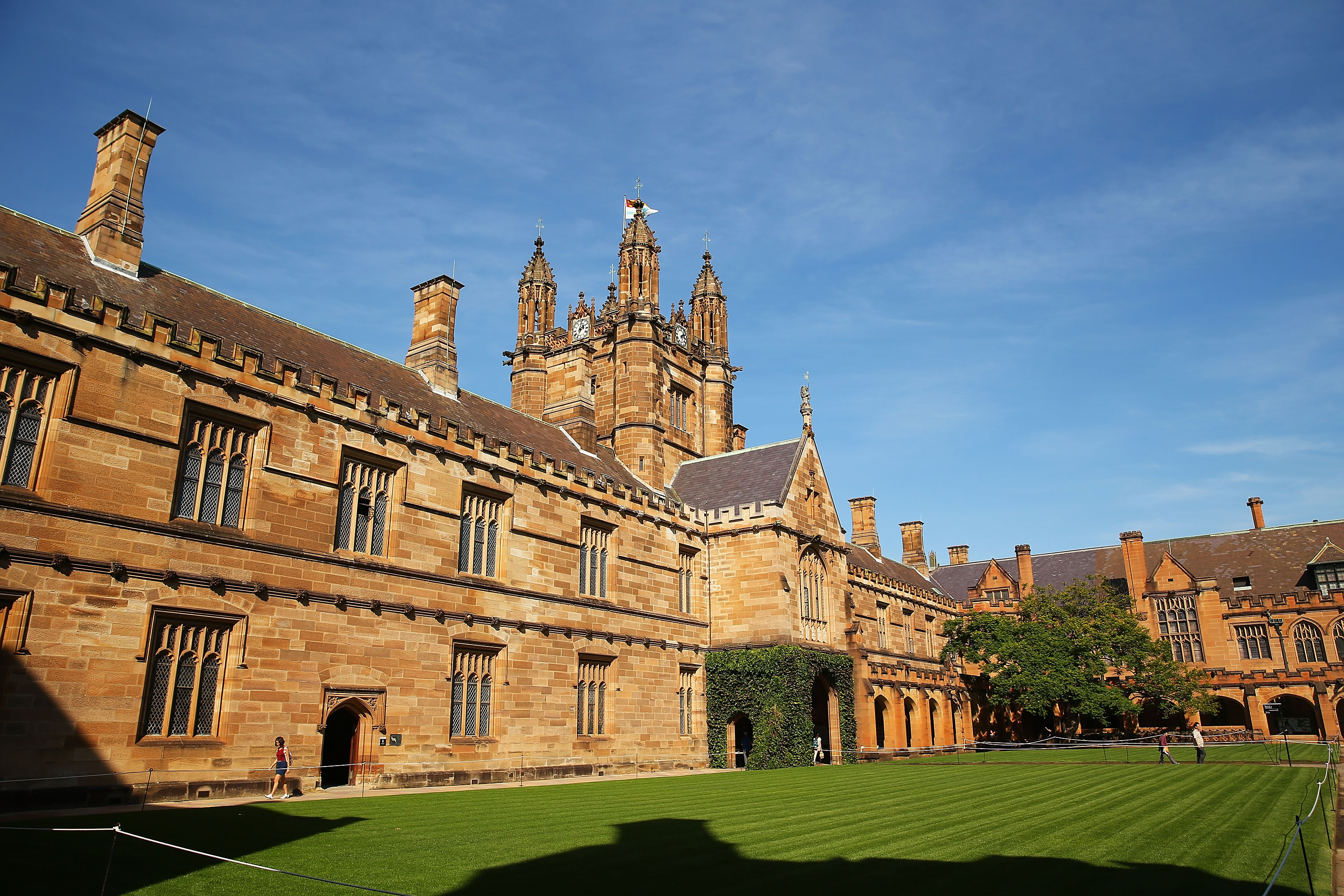 Australian Universities Bans Indian Students as Fraudulent Visa Applications Soar - Vimarsana News