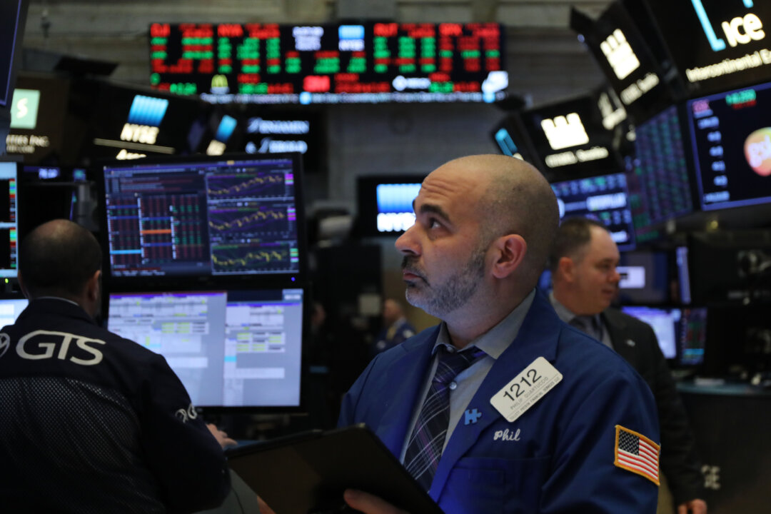 Traders work on the floor of the New York Stock Exchange (NYSE) in New York City, on March 4, 2019. (Spencer Platt/Getty Images
