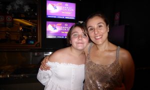 Shen Yun Something Both Mother and Daughter Can Enjoy