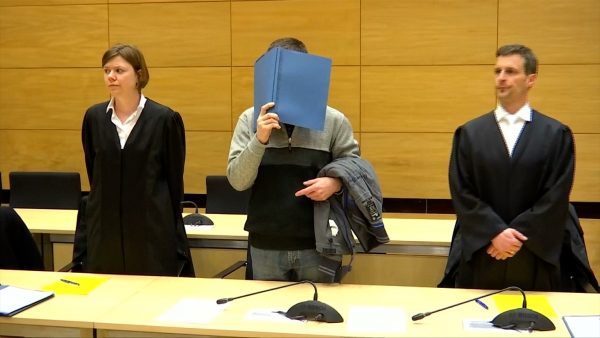 Poisoned sandwiches in court