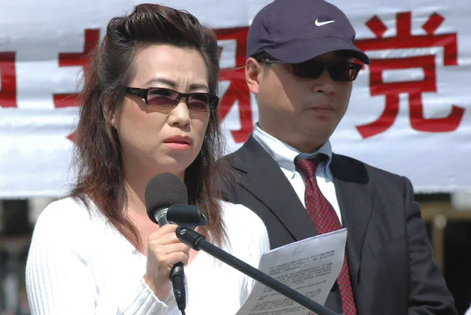 Whistleblowers Annie and Peter at a press conference in Washington, D.C., on April 20, 2006. It was their first public testimony about large scale organ harvesting atrocities in China. (The Epoch Times)