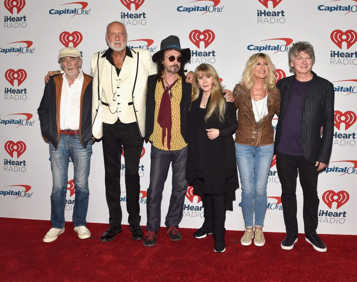 Current lineup: John McVie, Mick Fleetwood, Mike Campbell, Stevie Nicks, Christine McVie, and Neil Finn of Fleetwood Mac pose in the press room during the iHeartRadio Music Festival at T-Mobile Arena in Las Vegas, Nevada, on Sept. 21, 2018. (David Becker/Getty Images for iHeartMedia)