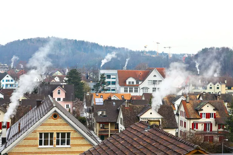 Wood smoke may smell good, but it can also trigger asthma, allergies, and heart attacks. (Thomas Oswald/Shutterstock)