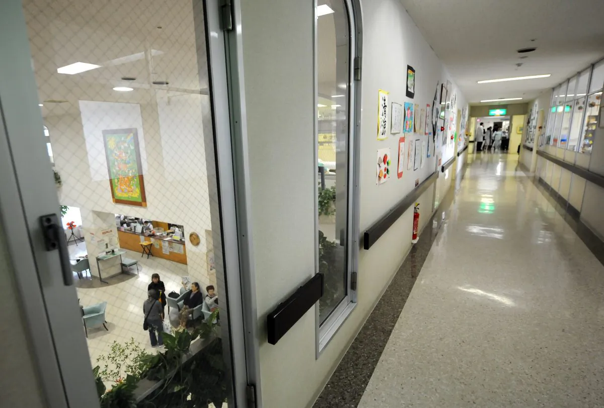 Interior shot of a Chinese hospital. (Toshifumi Kitamura/AFP/Getty Images)