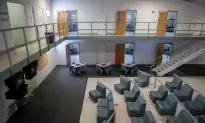 Mumps, Other Outbreaks Force US Detention Centers to Quarantine More Than 2,000 Illegal Aliens