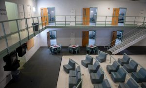 Mumps, Other Outbreaks Force US Detention Centers to Quarantine More Than 2,000 Illegal Aliens