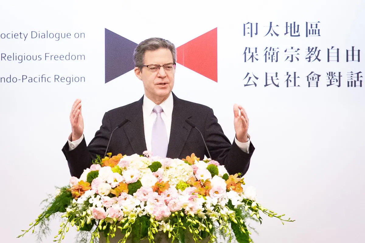 Sam Brownback, U.S. ambassador for international religious freedom, gives a speech during the opening ceremony of “A Civil Society Dialogue on Securing Religious Freedom in the Indo-Pacific Region” held in Taipei on March 11, 2019. (Chen Po-chou/The Epoch Times)