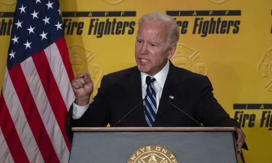 Firefighters Rally Behind Trump on Social Media After Labor Union Endorsed Biden