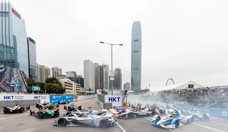 Edoardo Mortara, the eventual winner of the Hong Kong Leg of the ABB Formula E Championship lying in seventh place at Admiralty hairpin, on the opening lap of the race held along Hong Kong central waterfront on Sunday March 10. He went on to finish in second place behind Sam Bird who was downgraded to sixth place, following protest. (Christopher Wong/Sports Action HK)