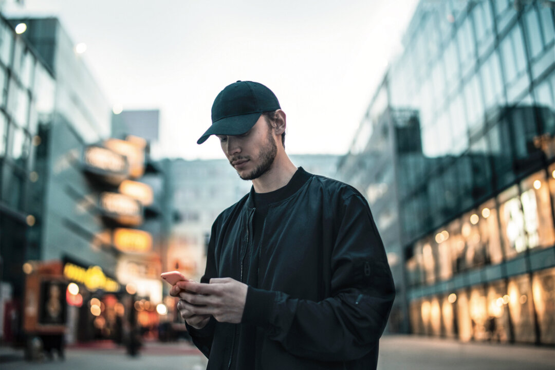 Symptoms of electrosensitivity are caused by exposure to wireless radiation. (STEFAN STEFANCIK/UNSPLASH)