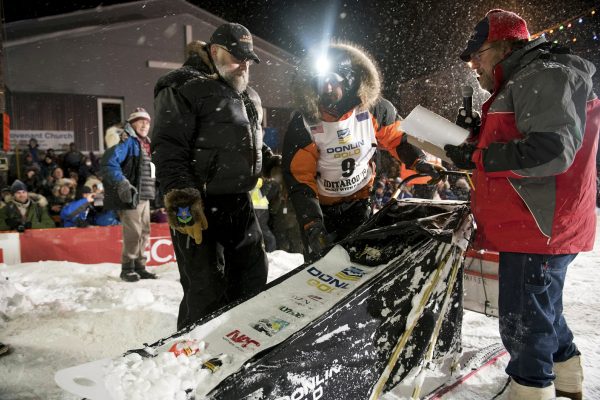 Alaska Dog Sled Race 3