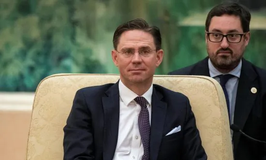 EU Sets Out 10-Point Plan to Balance China Economic Ties