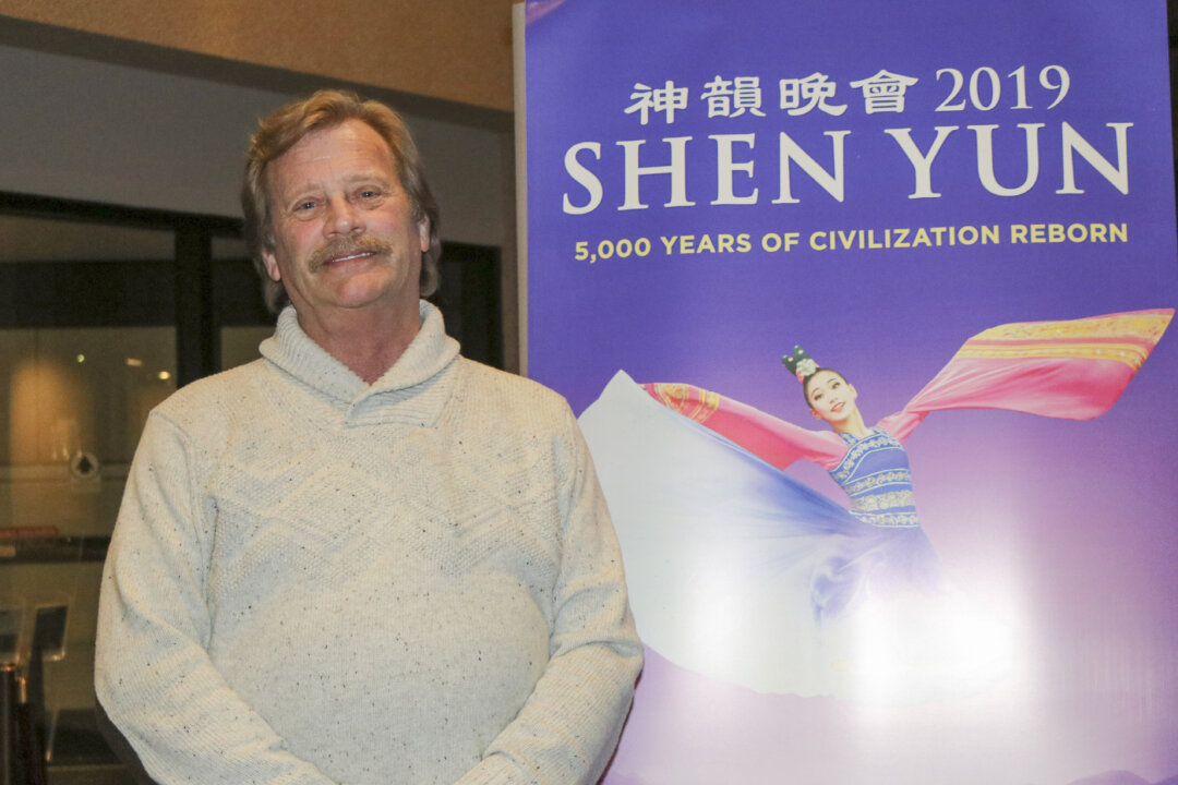 Russell Yergin saw Shen Yun at the George Mason University Center for the Arts Concert Hall, on March 12, 2019. (Jenny Jing/The Epoch Times)