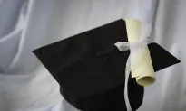 Student With 4.7 GPA Is First African American Male to Earn Valedictorian in School’s History