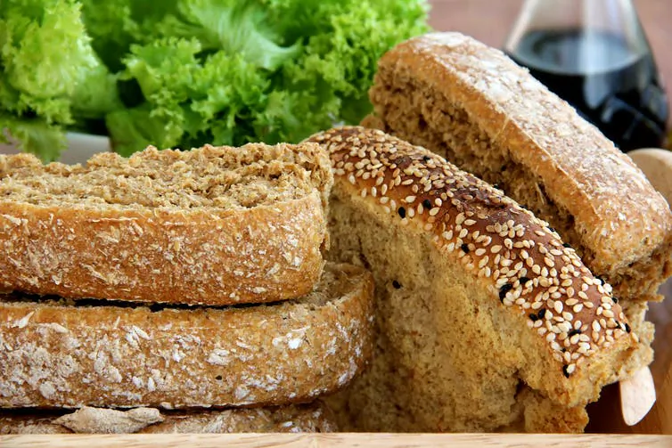 To know the whole grain content of food, look for the Oldways Whole Grains Council stamp. (andreasnikolas/Shutterstock