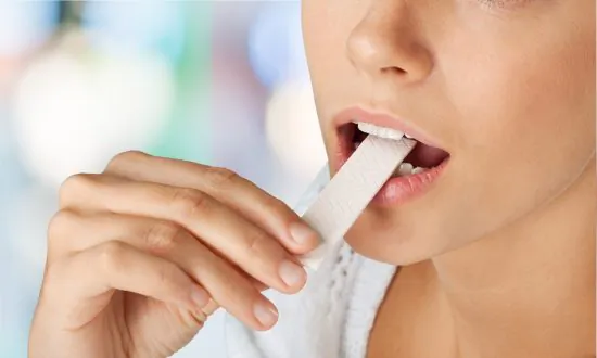 9 Ways to Avoid Potentially Harmful Plastic In Your Body